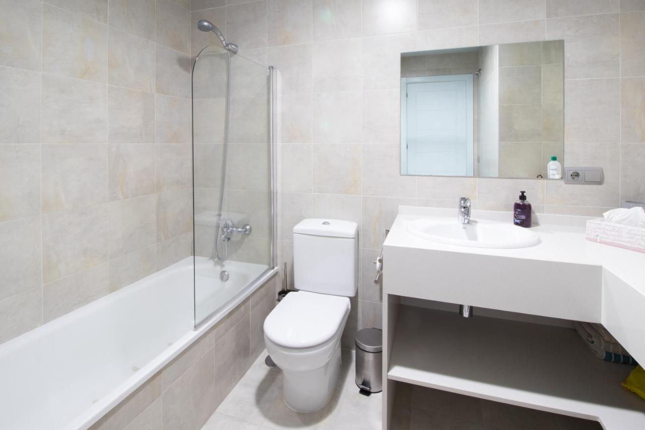 Apartamento Galerías de Santiago - parking incluido Santiago de Compostela Exterior foto
