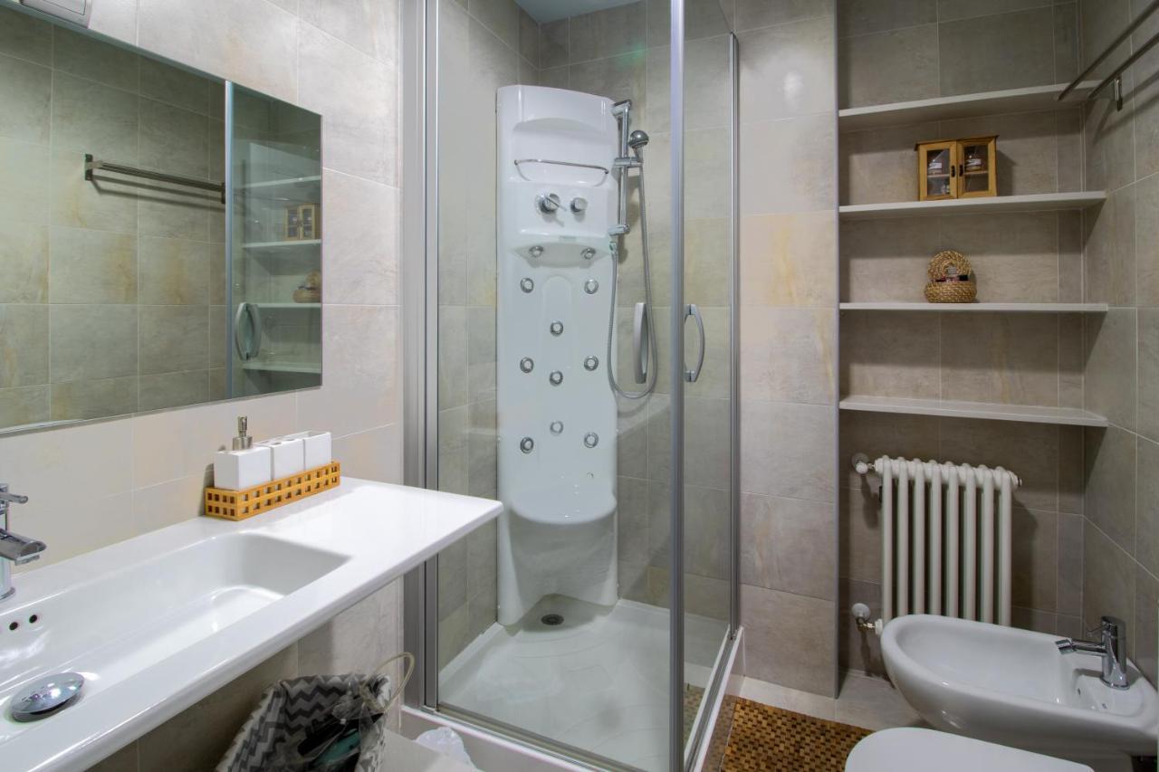 Apartamento Galerías de Santiago - parking incluido Santiago de Compostela Exterior foto
